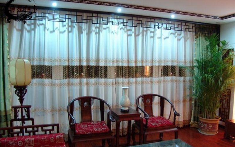 河南新乡李老板买的红酸枝皇宫椅成效图